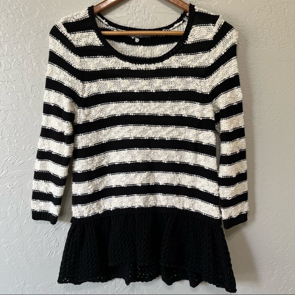 Anthropologie Knitted & Knotted Black Stripe Pullover Sweater
